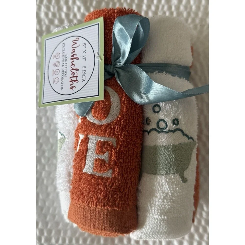 Embroidered Bathtub Love Washcloths Facecloths Set of 5 Rust White